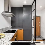 Pory 57 By Homeprime Apartmán *
